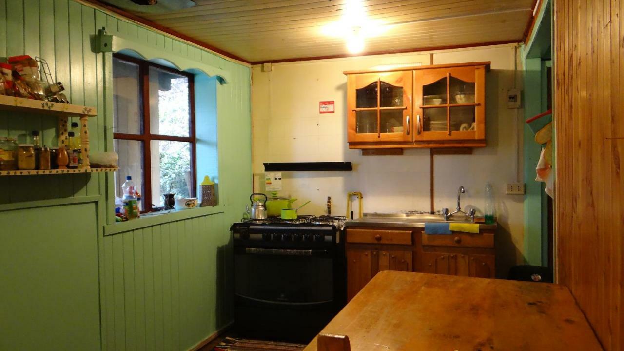 Hostal La Casa Del Carpintero Coñaripe Dış mekan fotoğraf